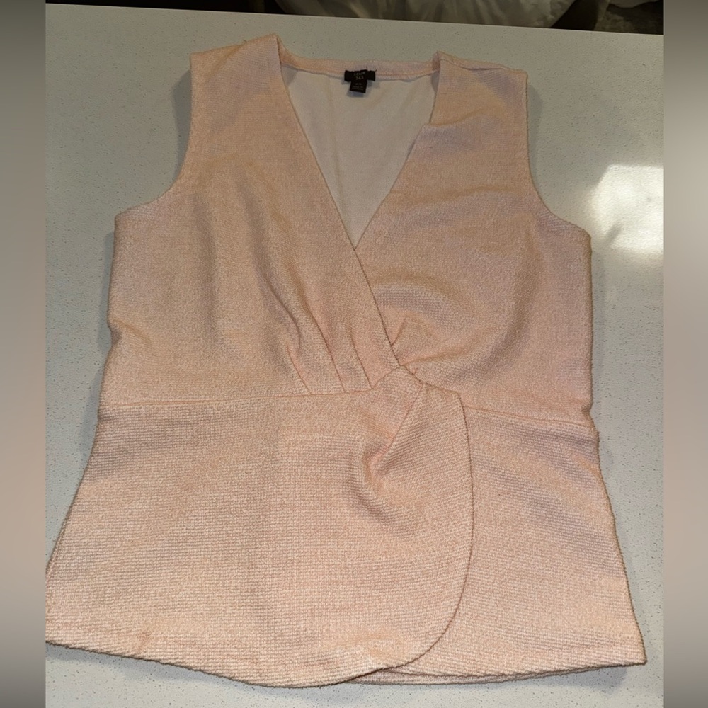 J. Crew Sleeveless Boucle Wrap Top Pale Pink - V- Neck Peplum Size XS